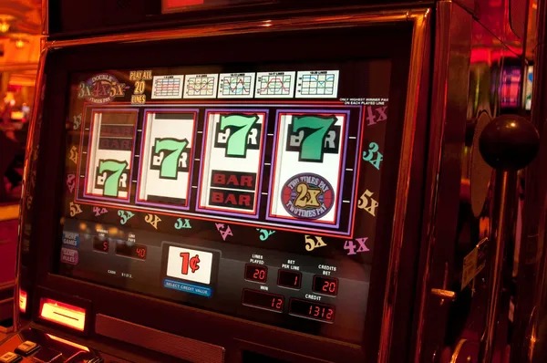 qqbet77 VIP tier benefits showing cashback rates and exclusive features